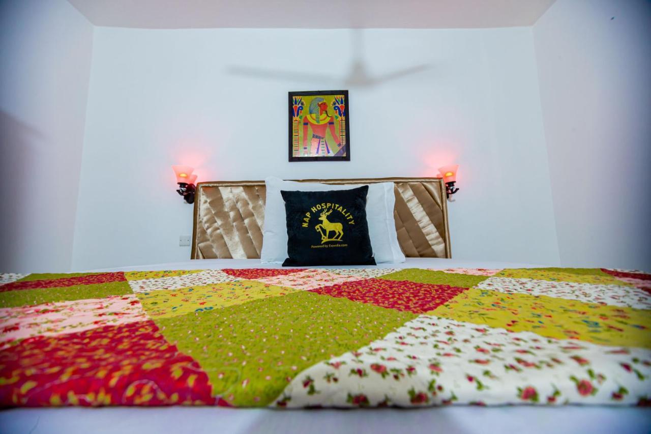 Nap Apartment Hotel Dansoman Dış mekan fotoğraf