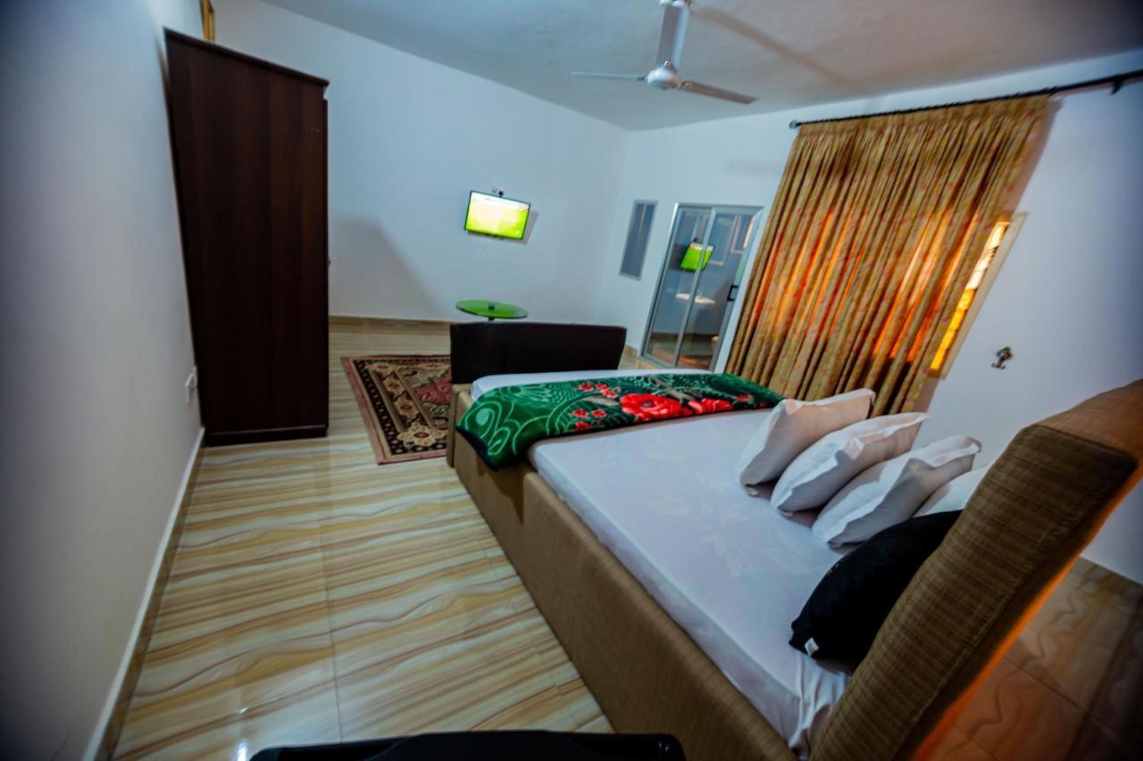 Nap Apartment Hotel Dansoman Dış mekan fotoğraf