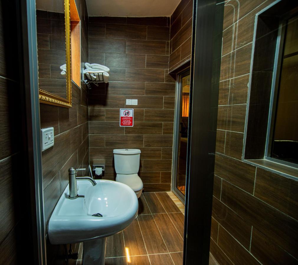 Nap Apartment Hotel Dansoman Dış mekan fotoğraf