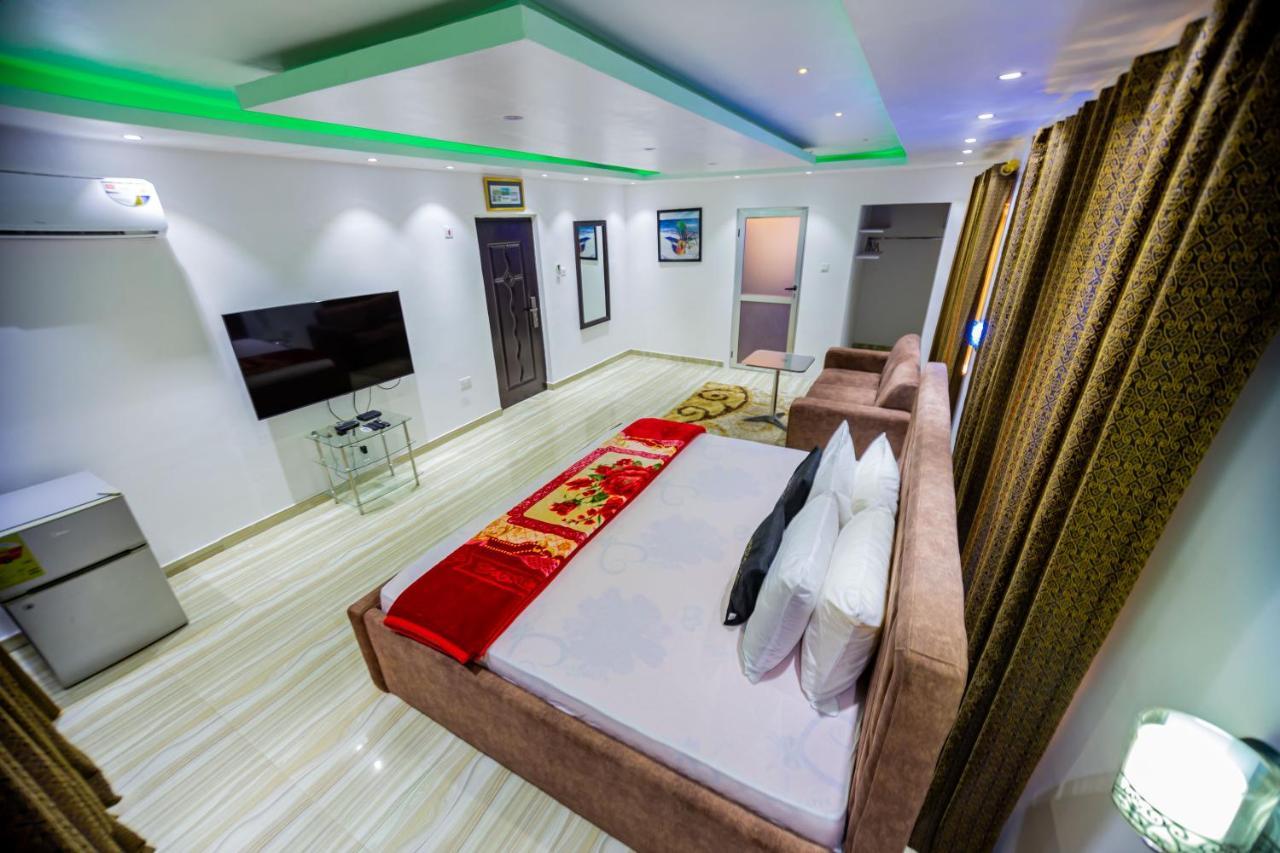 Nap Apartment Hotel Dansoman Dış mekan fotoğraf